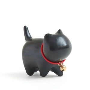 WOWTAC Cat Figurine, Entrance Accessory, Interior Decoration, Wooden Maneki Neko, Good Luck, Maneki, Birthday Gift (Ebony)